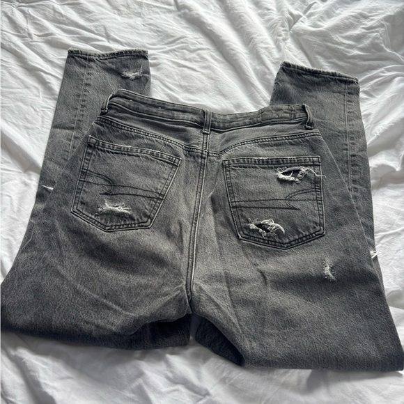 American Eagle Black Mom Jeans - Picture 6 of 6